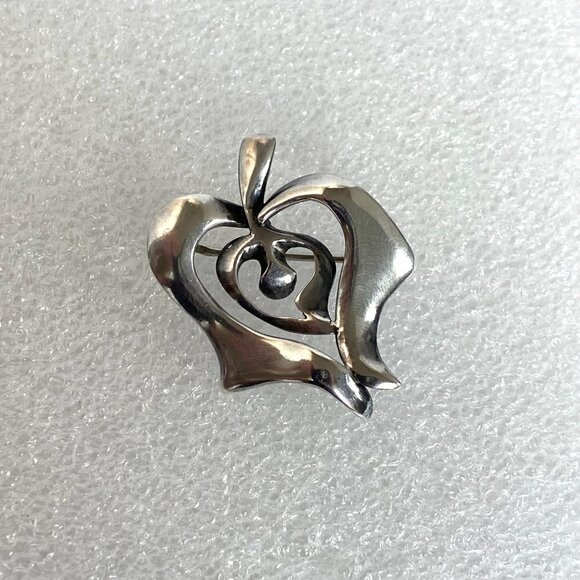 Sterling Silver 925 EHN Modernist Abstract Figural Apple Heart Brooch Pin - Picture 12 of 16